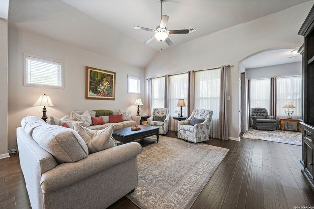 118 Escondido, Boerne, TX 78006