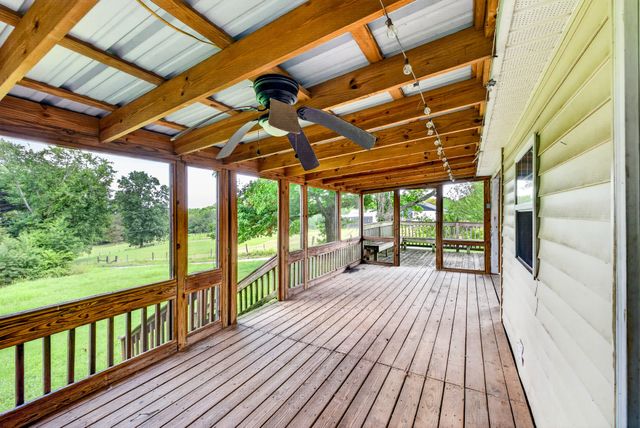 5904 Highway 76E, E, Springfield, TN 37172