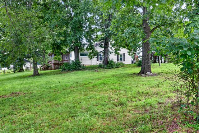 5904 Highway 76E, E, Springfield, TN 37172