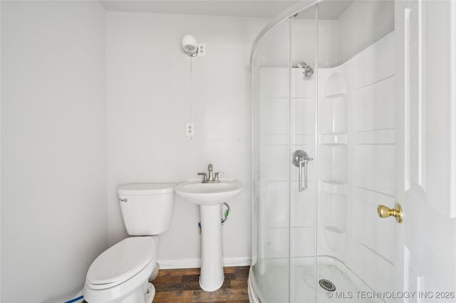 104500 S 4095 Road, Henryetta, OK 74437