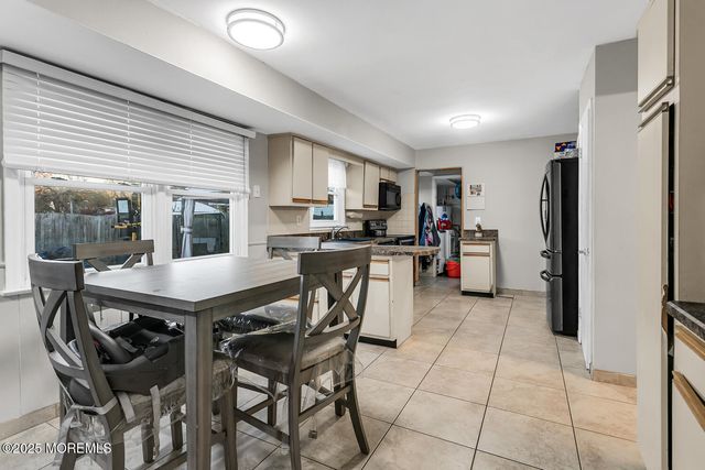 3 Lisa Drive, Hazlet, NJ 07730