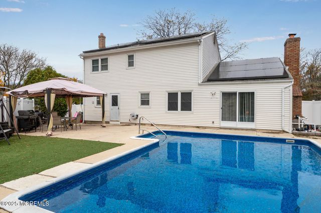 3 Lisa Drive, Hazlet, NJ 07730