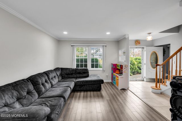 3 Lisa Drive, Hazlet, NJ 07730