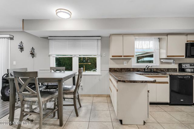 3 Lisa Drive, Hazlet, NJ 07730