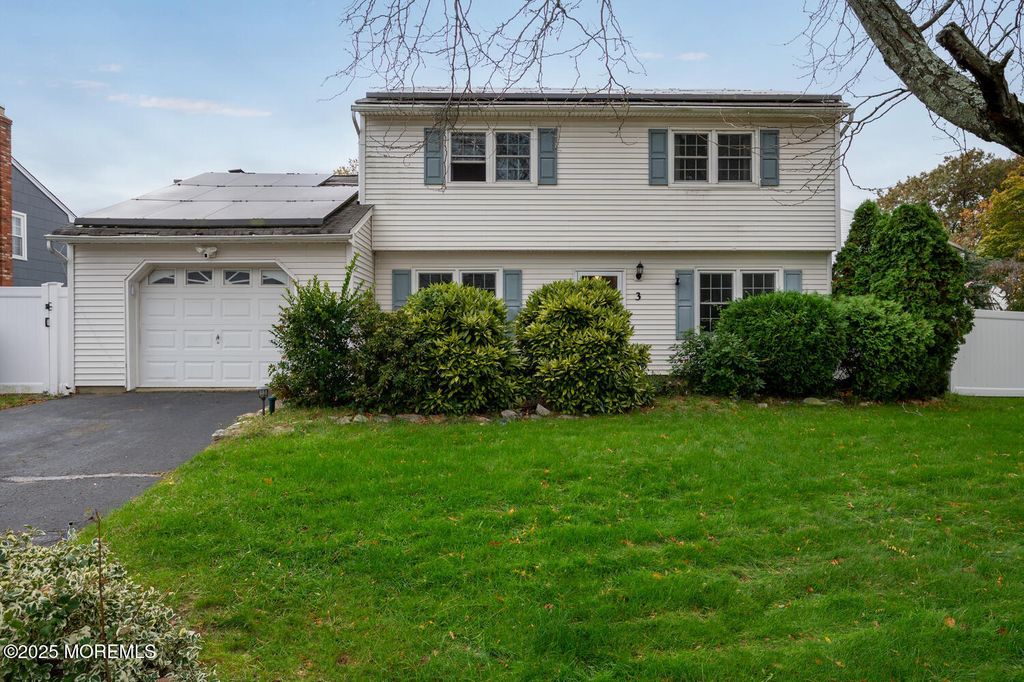 3 Lisa Drive, Hazlet, NJ 07730