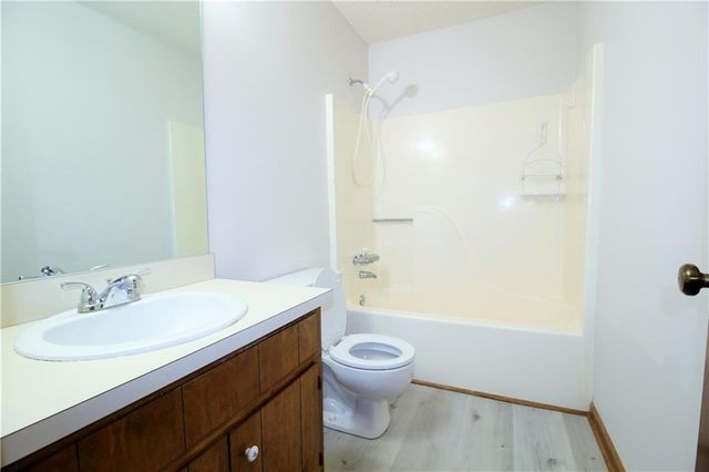 585 Wayside Drive, Lawrenceville, GA 30046