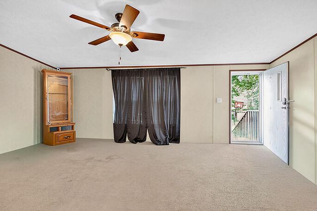 67 Freeman Lane, Round O, SC 29474