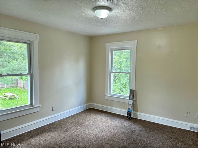 2334 15th Street NE, Canton, OH 44705