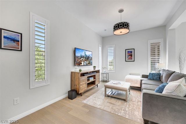 6091 Willow Rock Street, Las Vegas, NV 89135