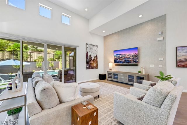 6091 Willow Rock Street, Las Vegas, NV 89135