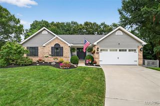 80 Hillside Meadows, St Charles, MO 63303