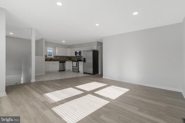 5004 ROANOKE PL, College Park, MD 20740