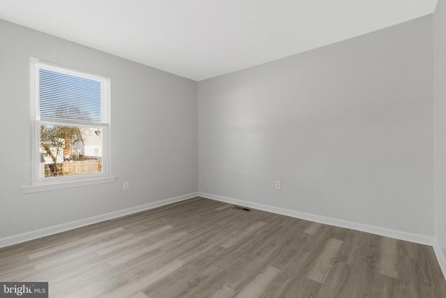 5004 ROANOKE PL, College Park, MD 20740
