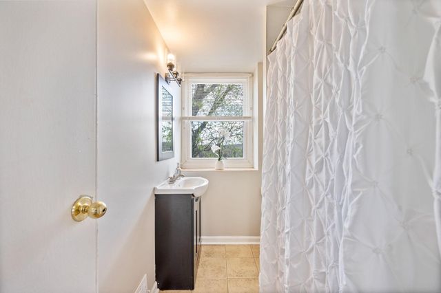 3225 RYERSON CIR, Baltimore, MD 21227