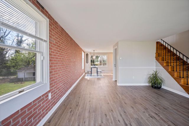 3225 RYERSON CIR, Baltimore, MD 21227