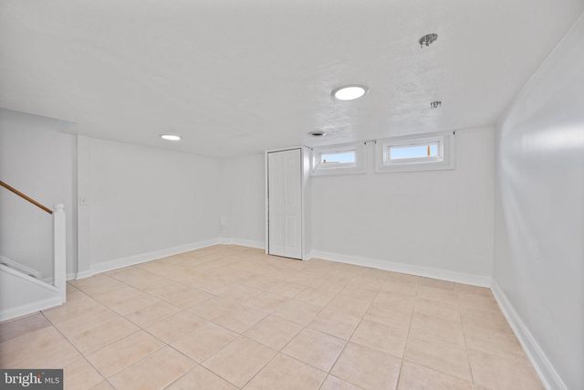 3225 RYERSON CIR, Baltimore, MD 21227