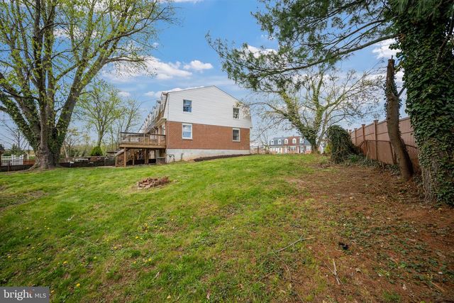 3225 RYERSON CIR, Baltimore, MD 21227