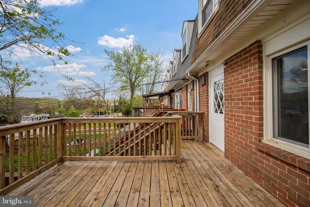 3225 RYERSON CIR, Baltimore, MD 21227
