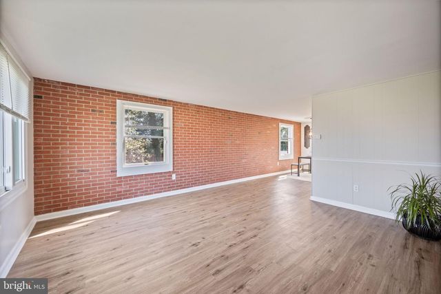 3225 RYERSON CIR, Baltimore, MD 21227