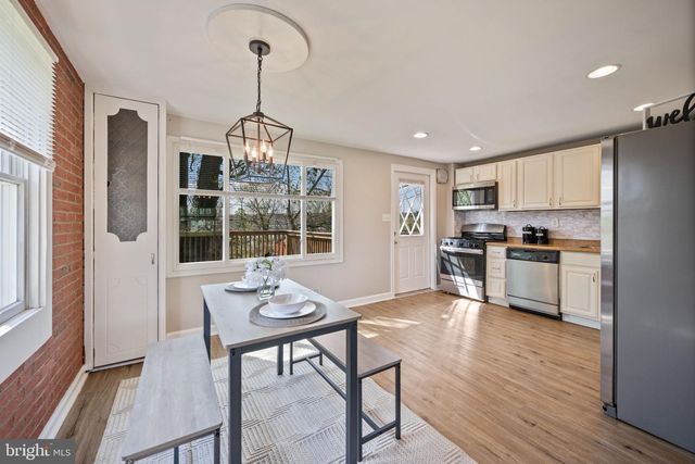 3225 RYERSON CIR, Baltimore, MD 21227