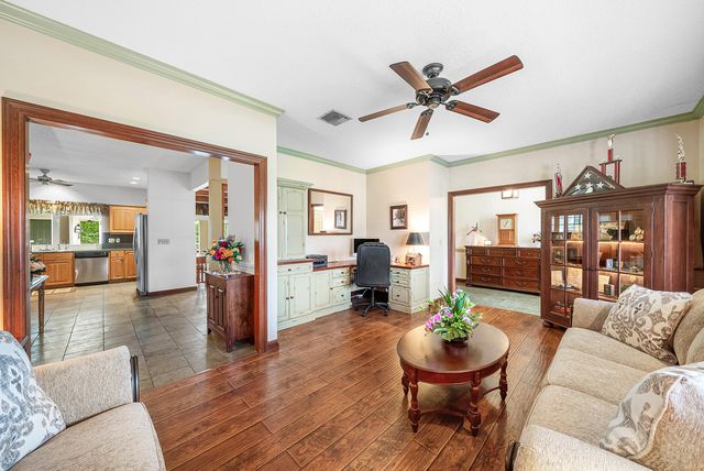 420 Muirfield Drive, Atlantis, FL 33462