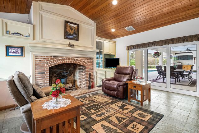 420 Muirfield Drive, Atlantis, FL 33462