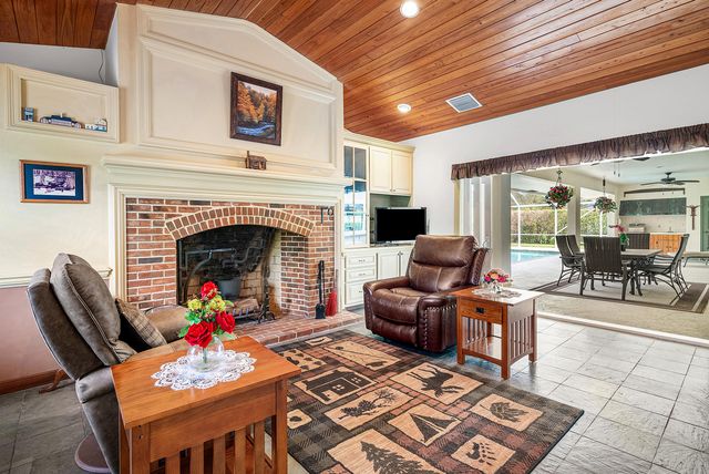 420 Muirfield Drive, Atlantis, FL 33462