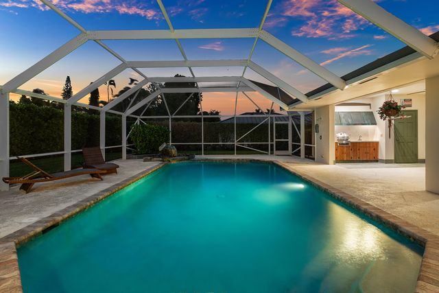 420 Muirfield Drive, Atlantis, FL 33462