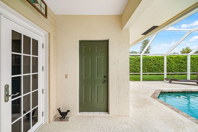 420 Muirfield Drive, Atlantis, FL 33462