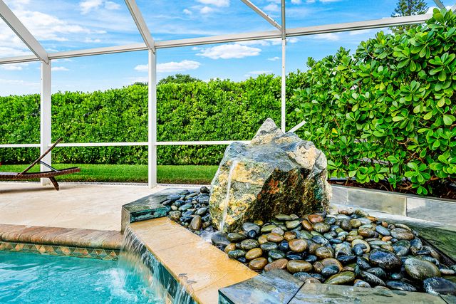 420 Muirfield Drive, Atlantis, FL 33462