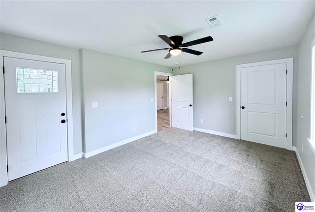 4439 S Wilson Rd, Elizabethtown, KY 42701