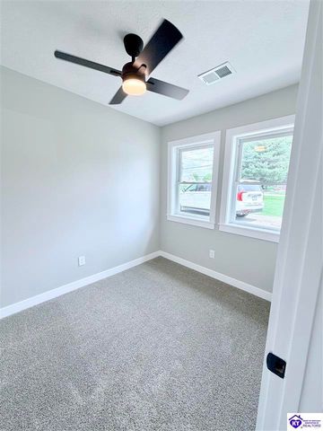 4439 S Wilson Rd, Elizabethtown, KY 42701