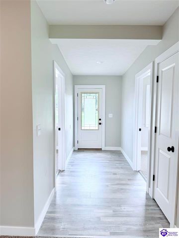 4439 S Wilson Rd, Elizabethtown, KY 42701