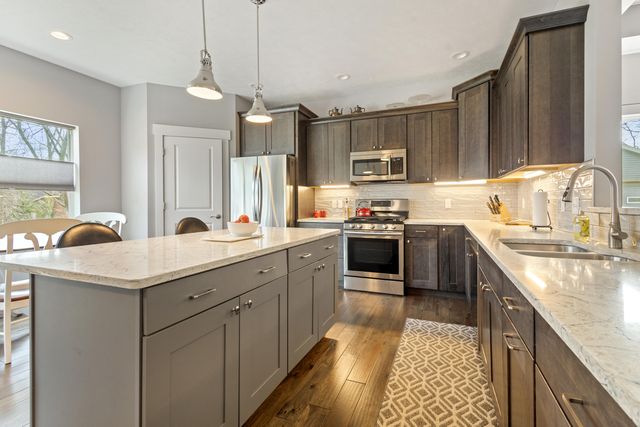 9456 Sassafras Trail, Portage, MI 49002