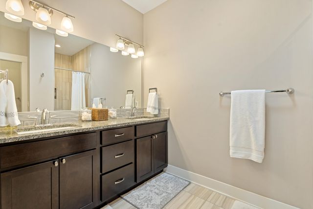 9456 Sassafras Trail, Portage, MI 49002