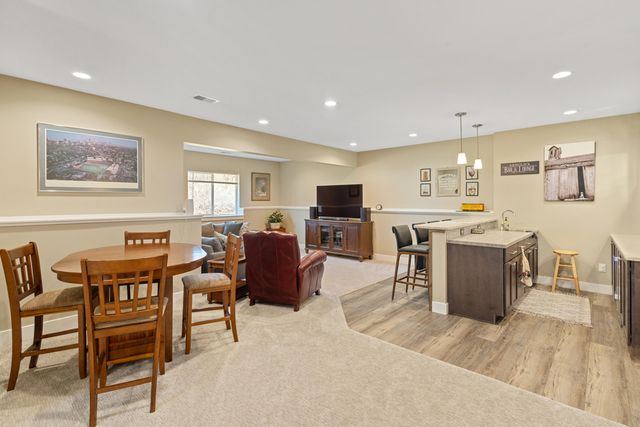 9456 Sassafras Trail, Portage, MI 49002