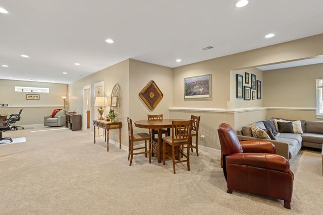 9456 Sassafras Trail, Portage, MI 49002