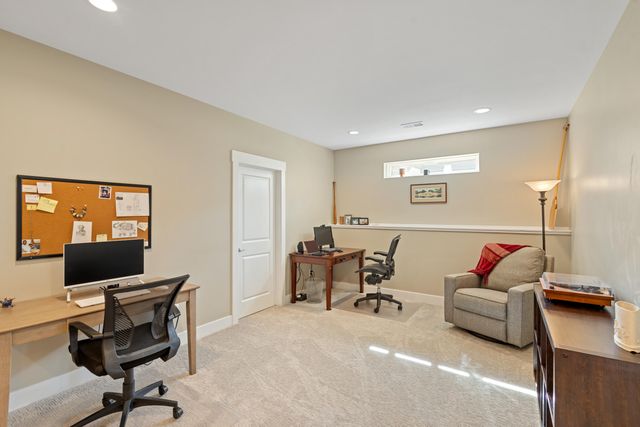 9456 Sassafras Trail, Portage, MI 49002