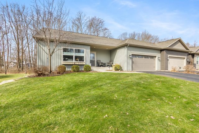 9456 Sassafras Trail, Portage, MI 49002