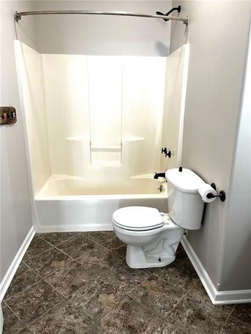 731 S Poplar Street, Ottawa, KS 66067