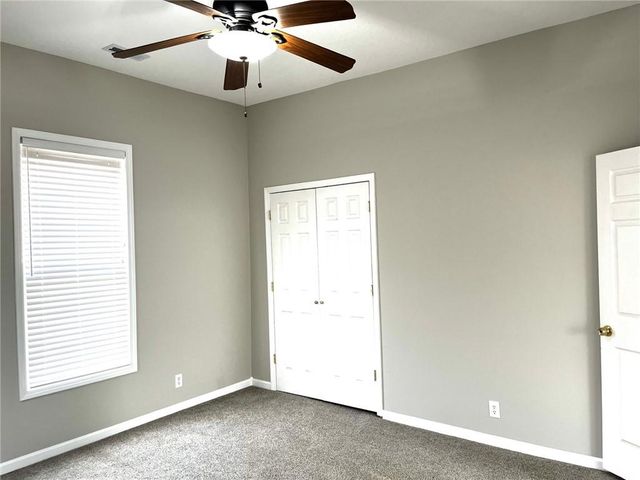 731 S Poplar Street, Ottawa, KS 66067