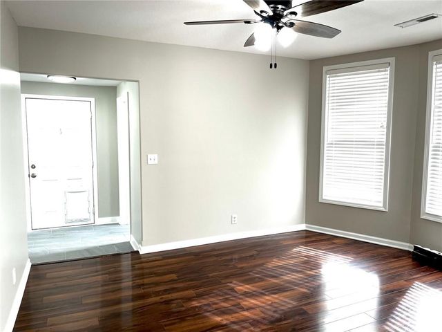 731 S Poplar Street, Ottawa, KS 66067