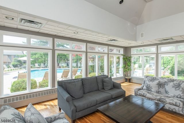 71 Colton Cir 71, West Orange Twp., NJ 07052