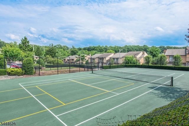 71 Colton Cir 71, West Orange Twp., NJ 07052