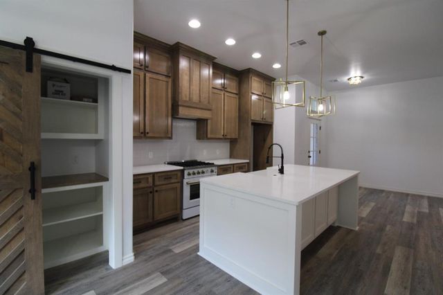 132 Mountain Laurel Way, Noble, OK 73068