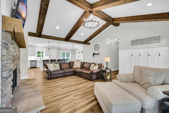 1025 Dewey Road, Statham, GA 30666