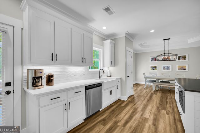1025 Dewey Road, Statham, GA 30666