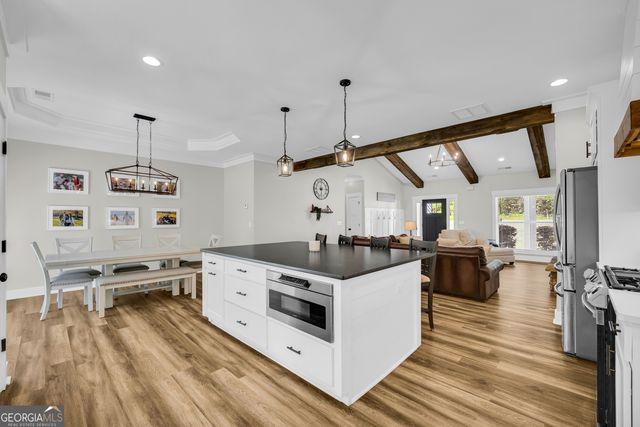 1025 Dewey Road, Statham, GA 30666