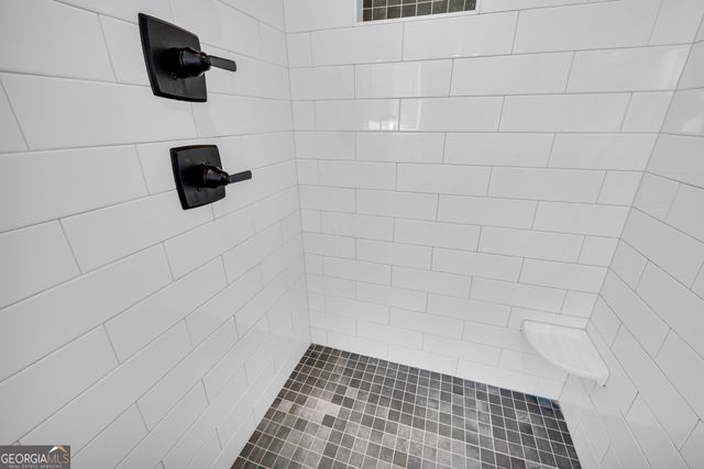 1025 Dewey Road, Statham, GA 30666