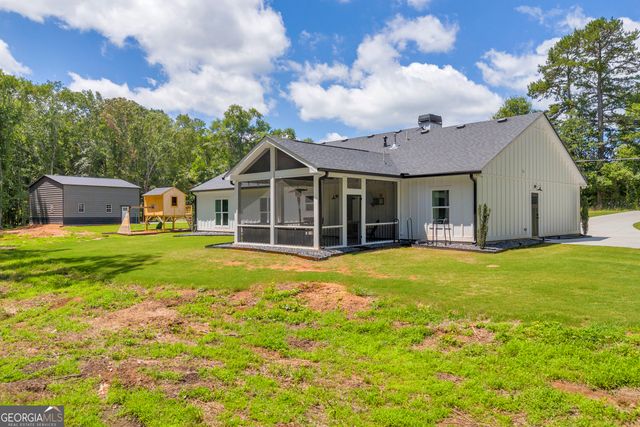 1025 Dewey Road, Statham, GA 30666